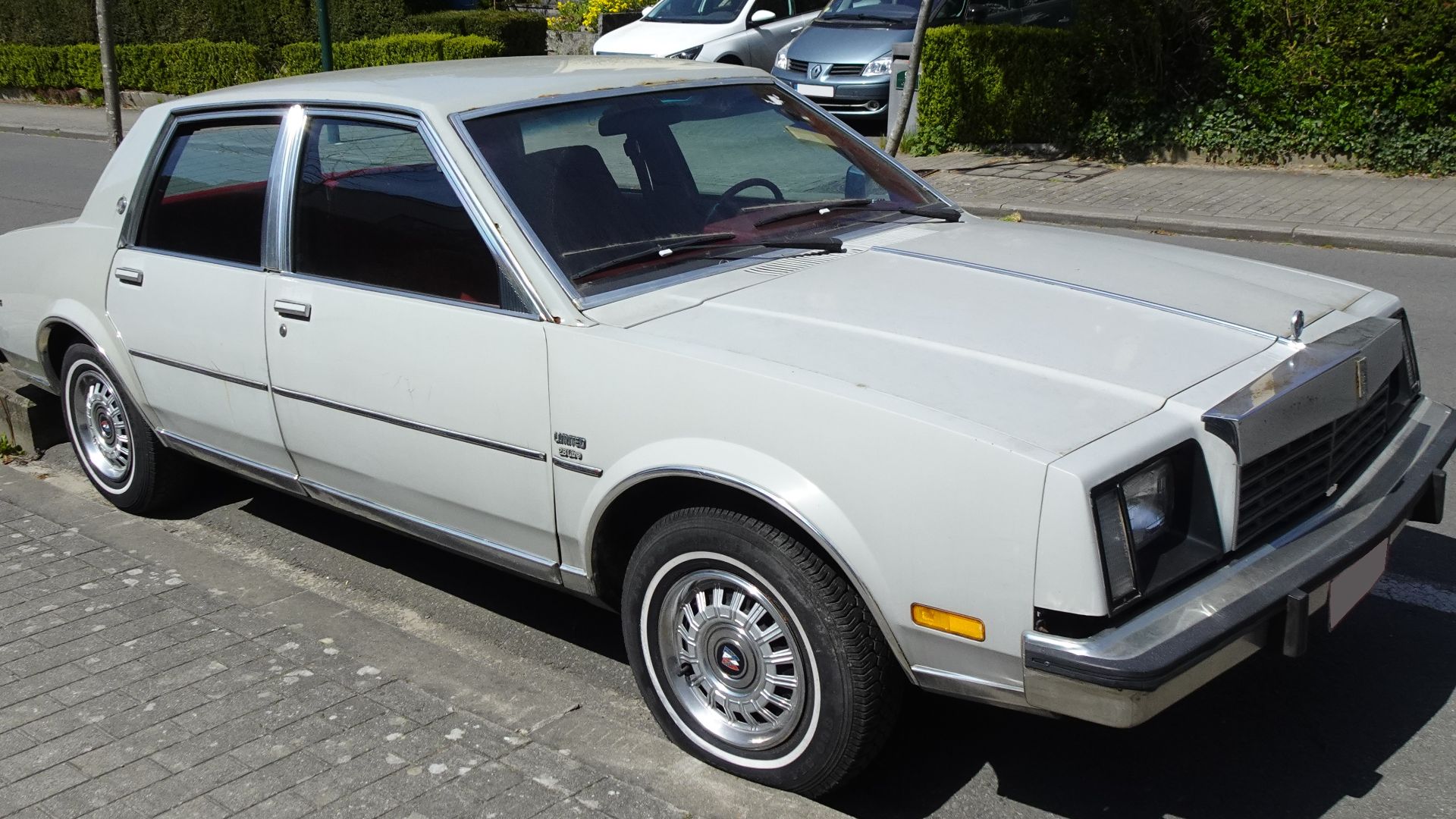 File:Buick Skylark (1980-1985) in Brussels.jpg