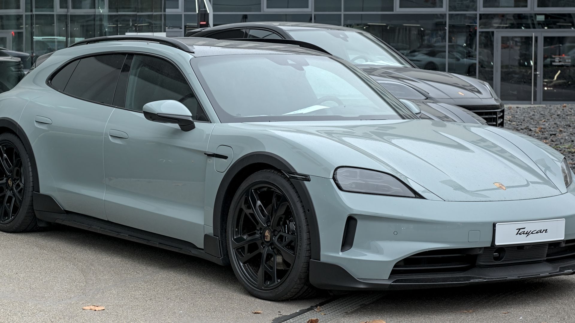 File:2024 Porsche Taycan Cross Turismo DSC 7028.jpg