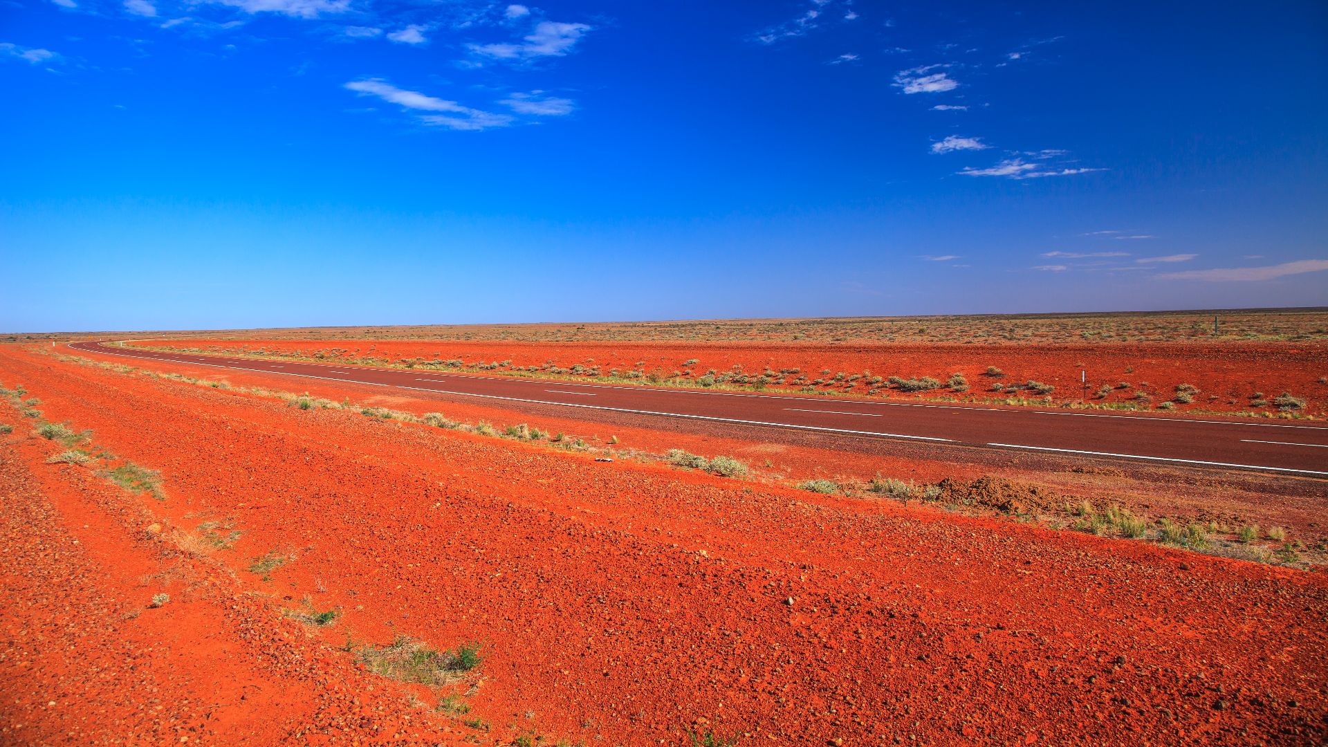 File:Sunset along Hwy A87 N into the Red Centre - (13113070625).jpg