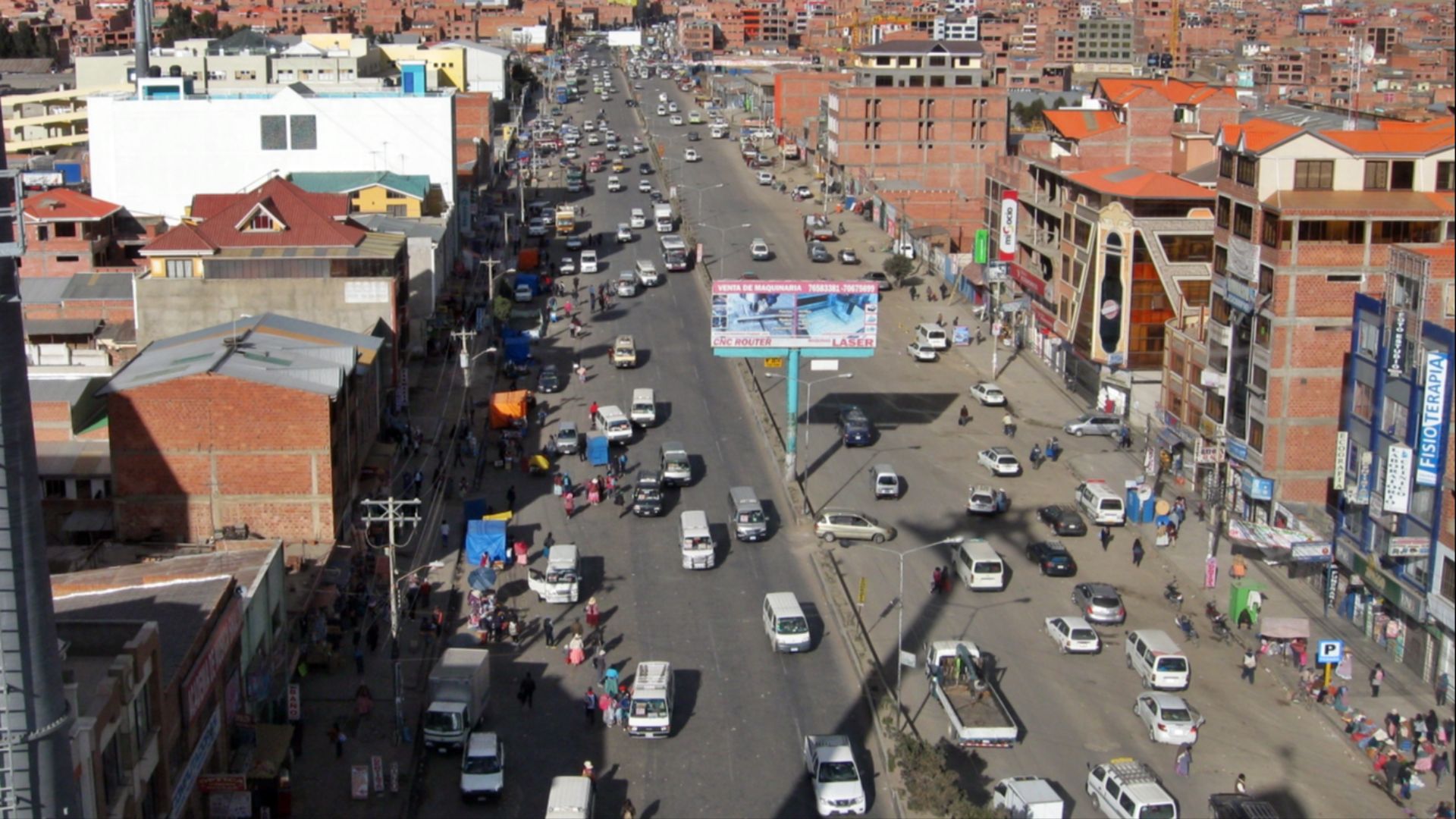 File:181 - city of El Alto - busy and beautiful.jpg