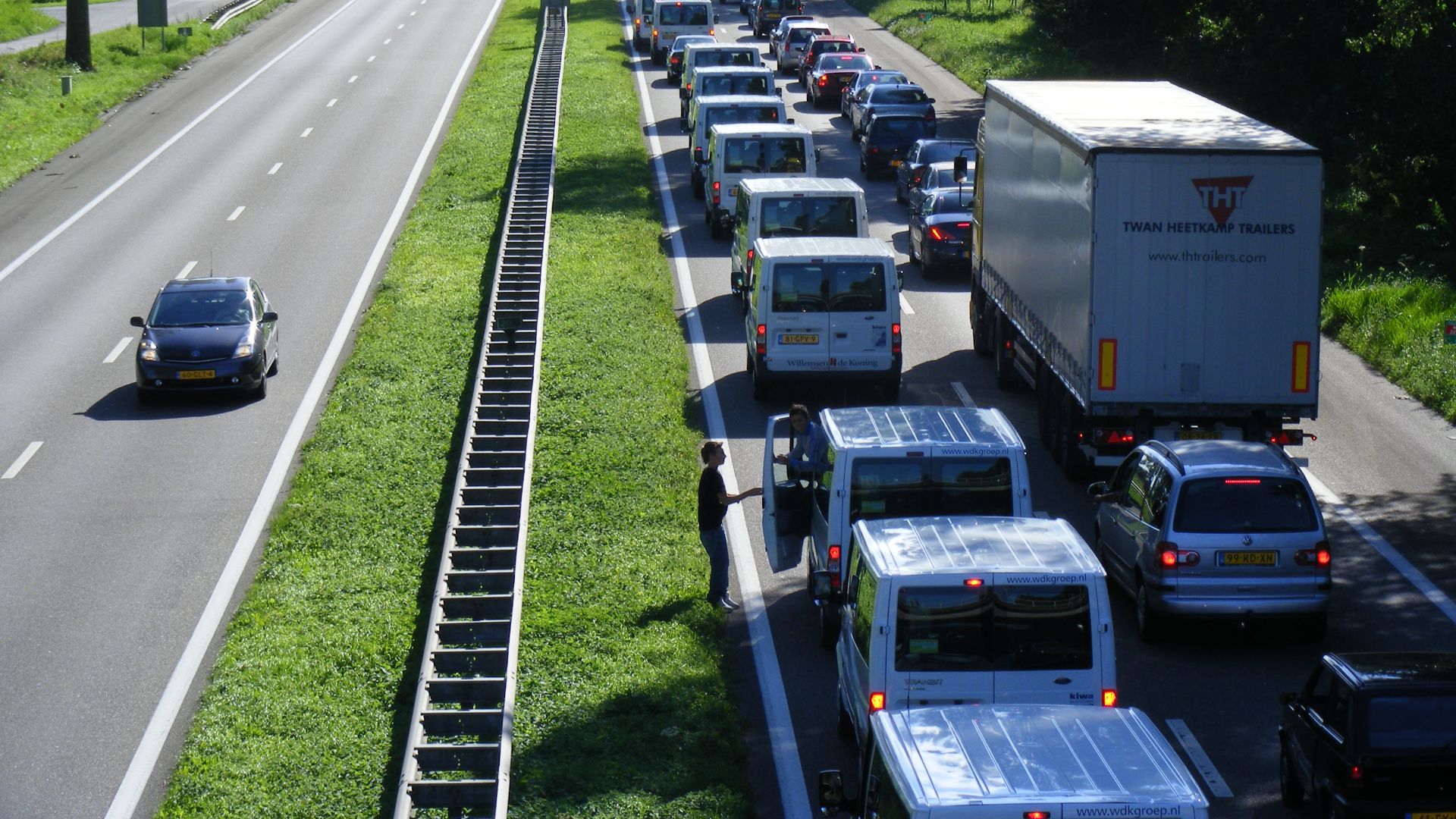 File:Traffic congestion at A325.JPG