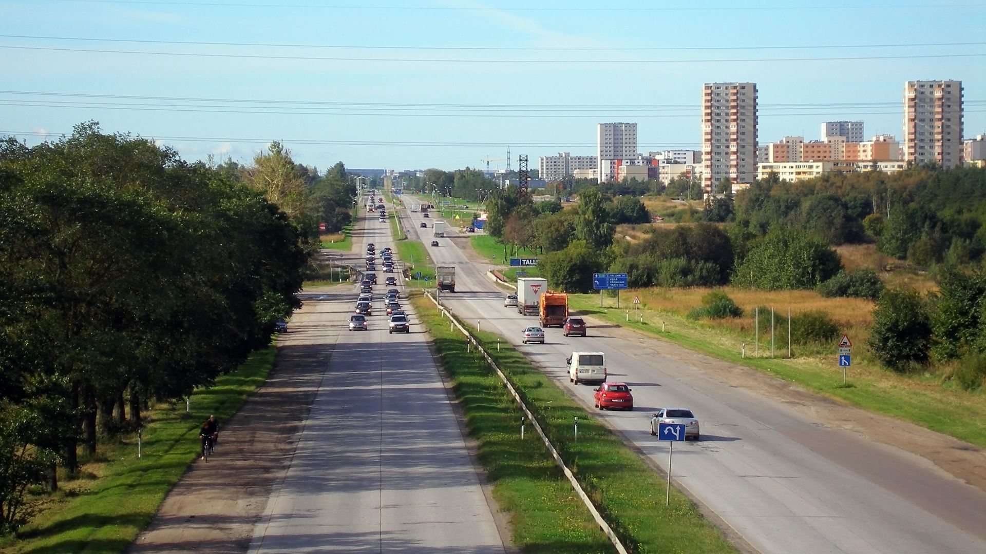 File:Tallinn-Narva highway in Nehatu.jpg