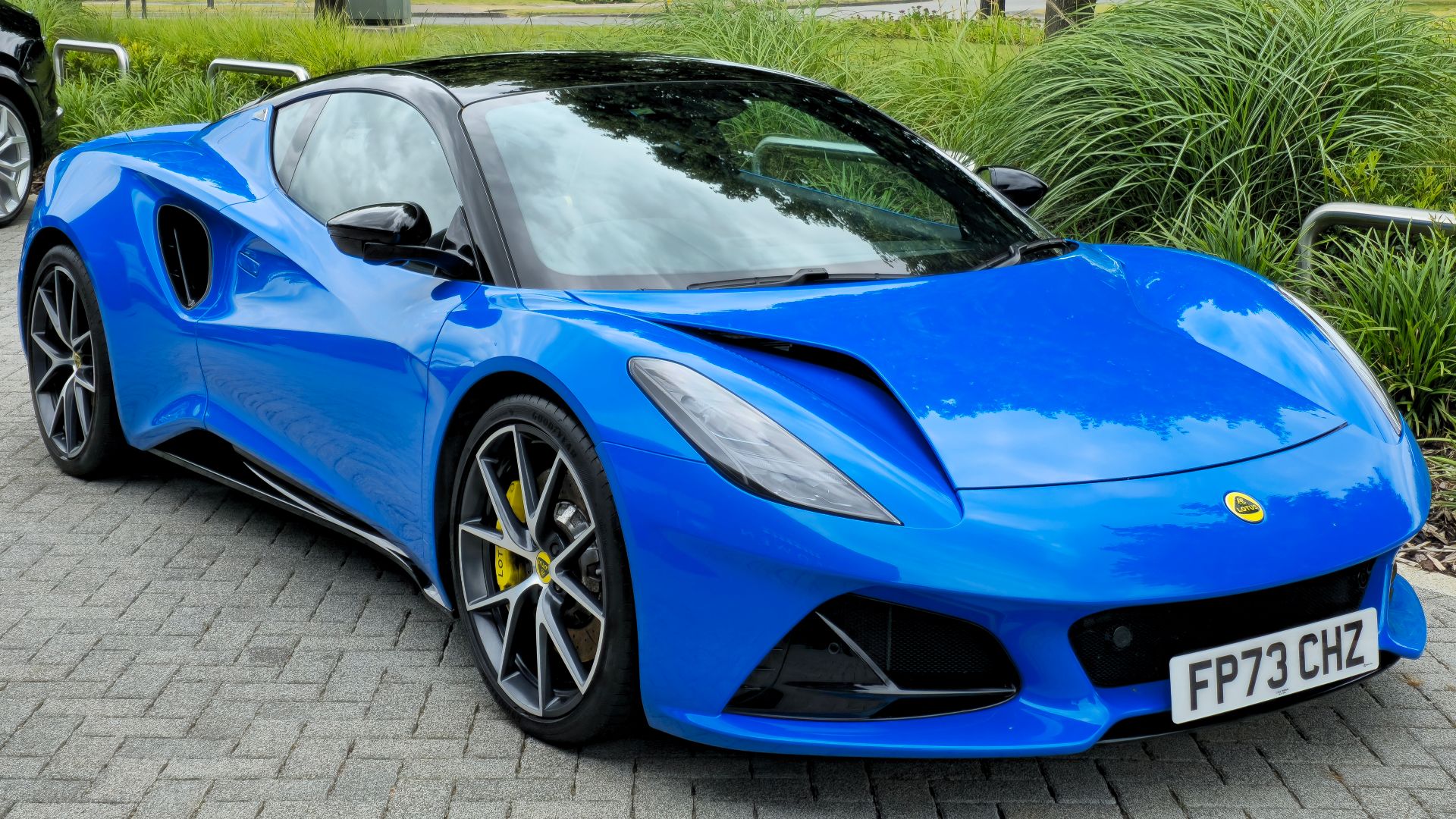 File:2024 Lotus Emira First Edition 3.jpg