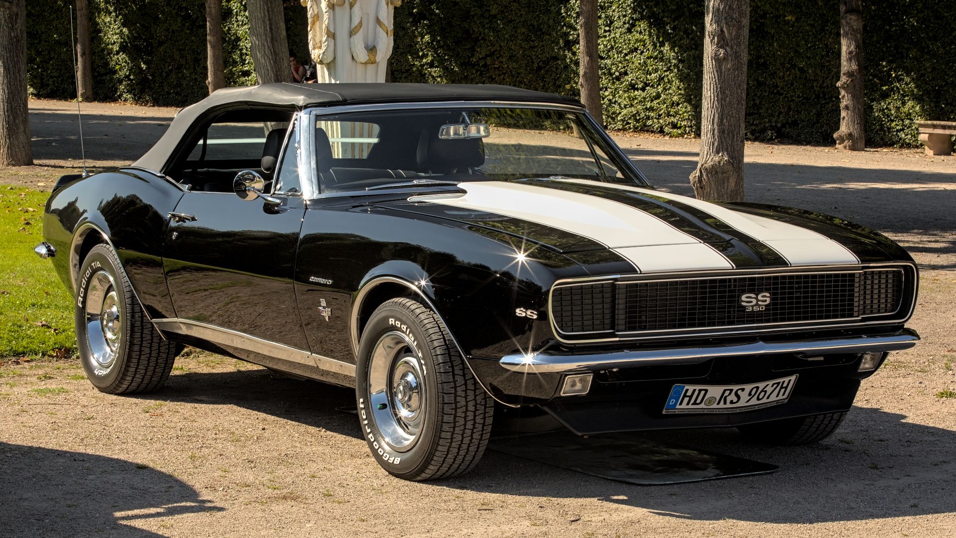 File:Chevrolet Camaro SS (1st generation) Classic-Gala 2021 1X7A0268.jpg
