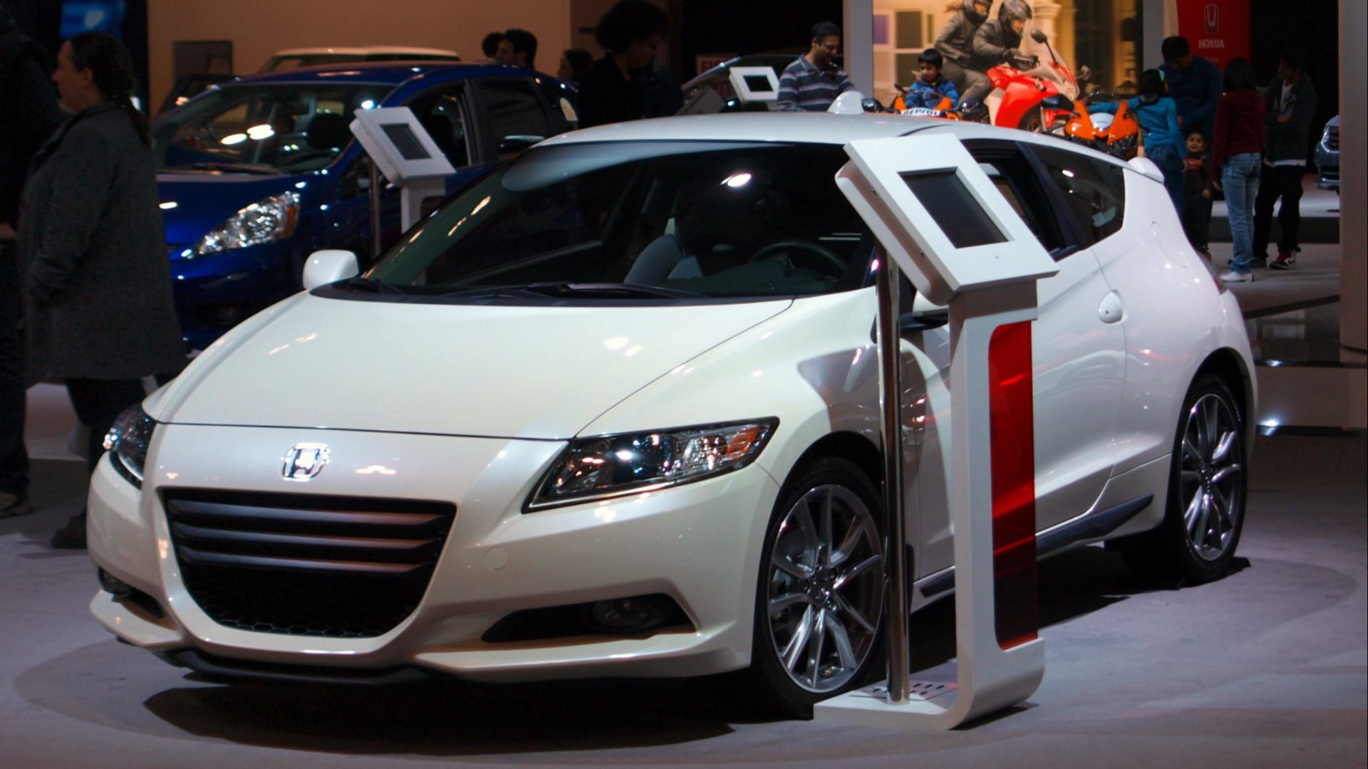 File:2011 Honda CR-Z (5483530416).jpg
