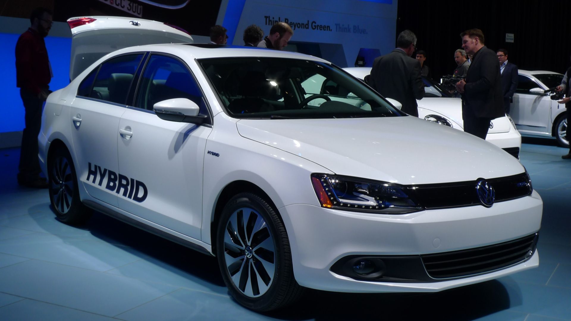 File:2013 Volkswagen Jetta Hybrid.jpg