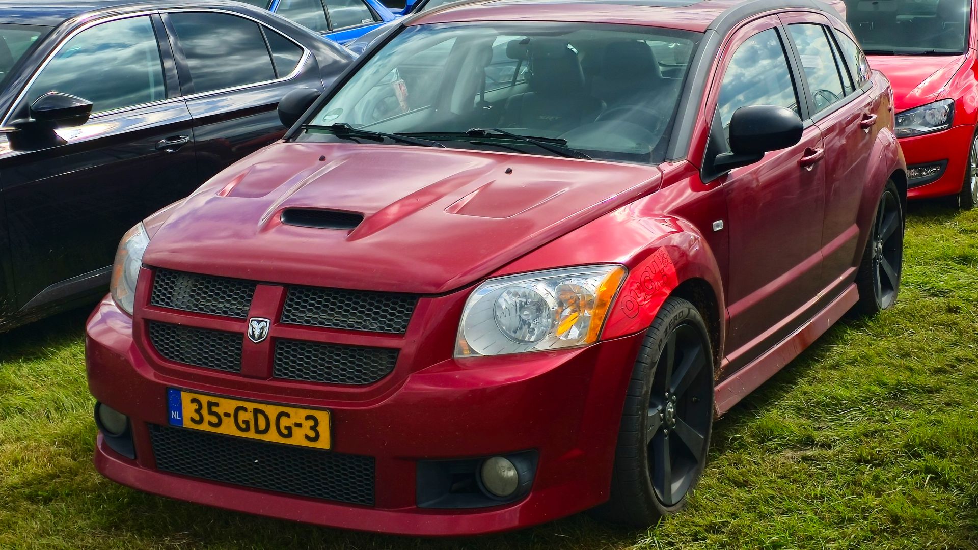 File:Dodge Caliber SRT 4.jpg