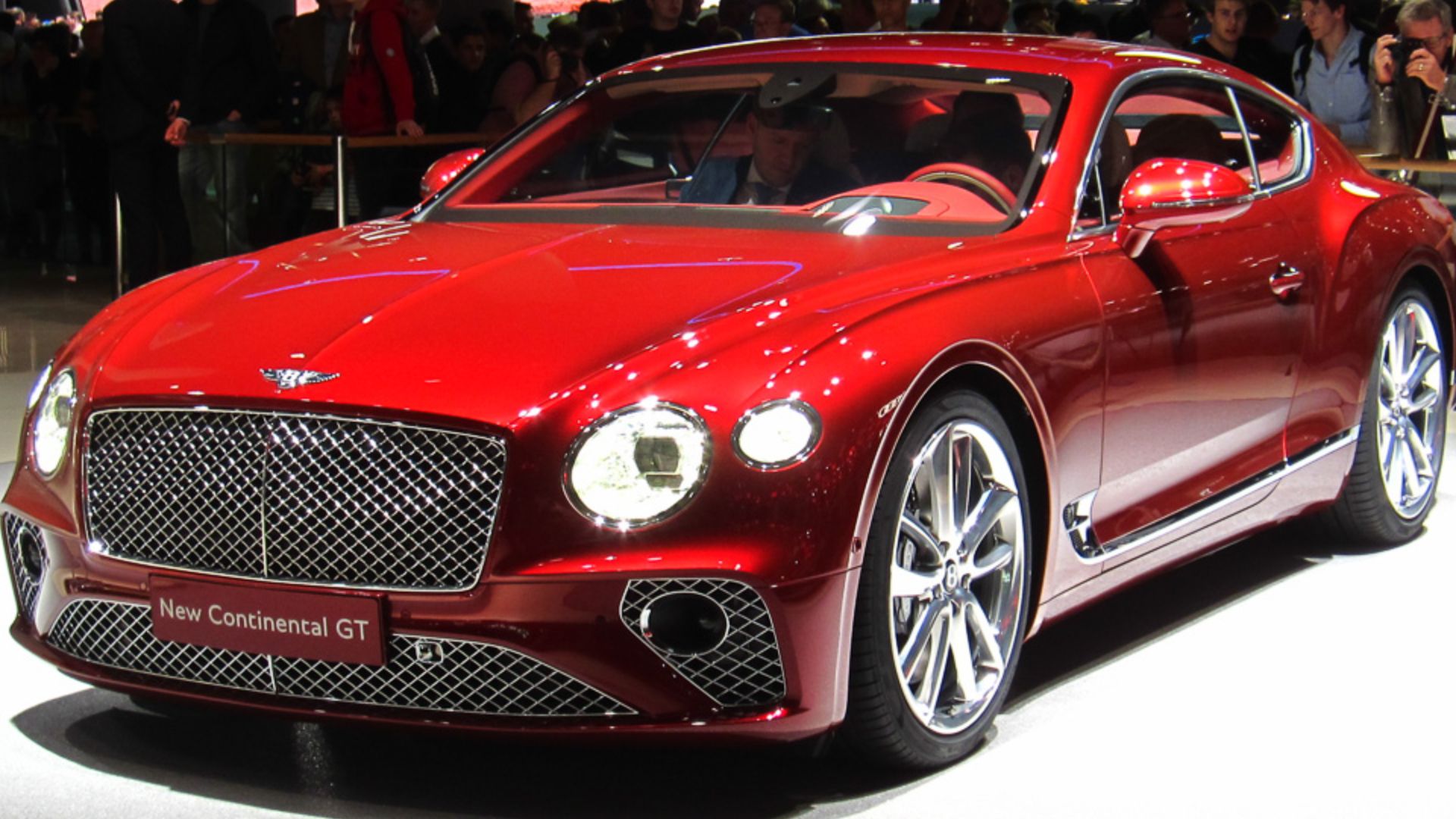 File:Bentley Continental GT at IAA Frankfurt 2017.jpg