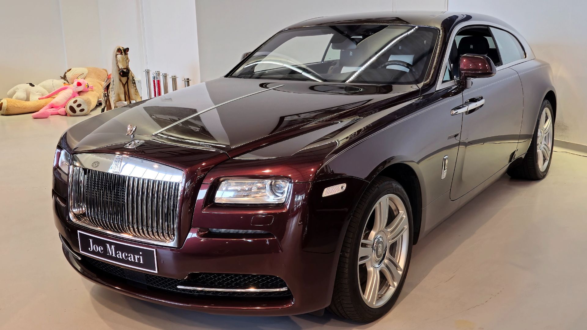 File:2020 Rolls-Royce Wraith Silver Spectre Shooting Brake.jpg