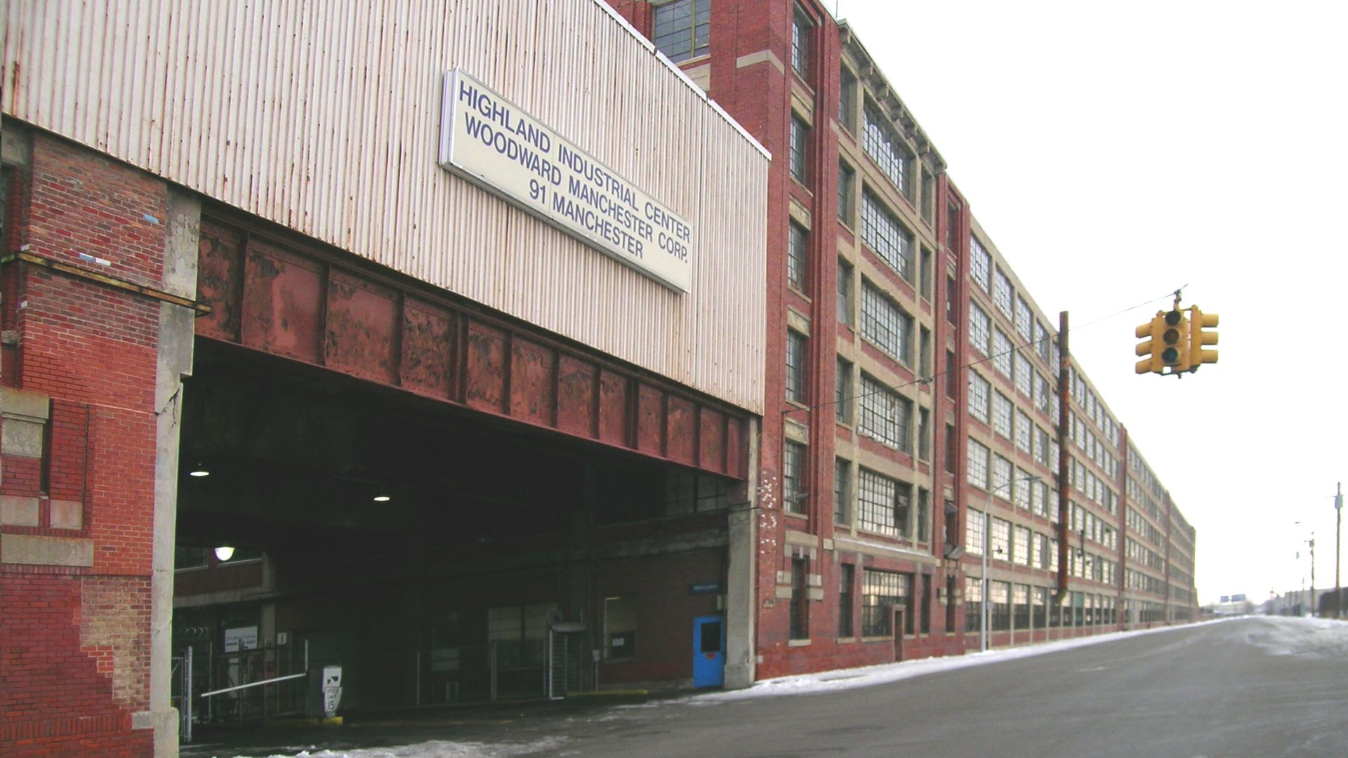 File:Highland Park Ford Plant south side.jpg
