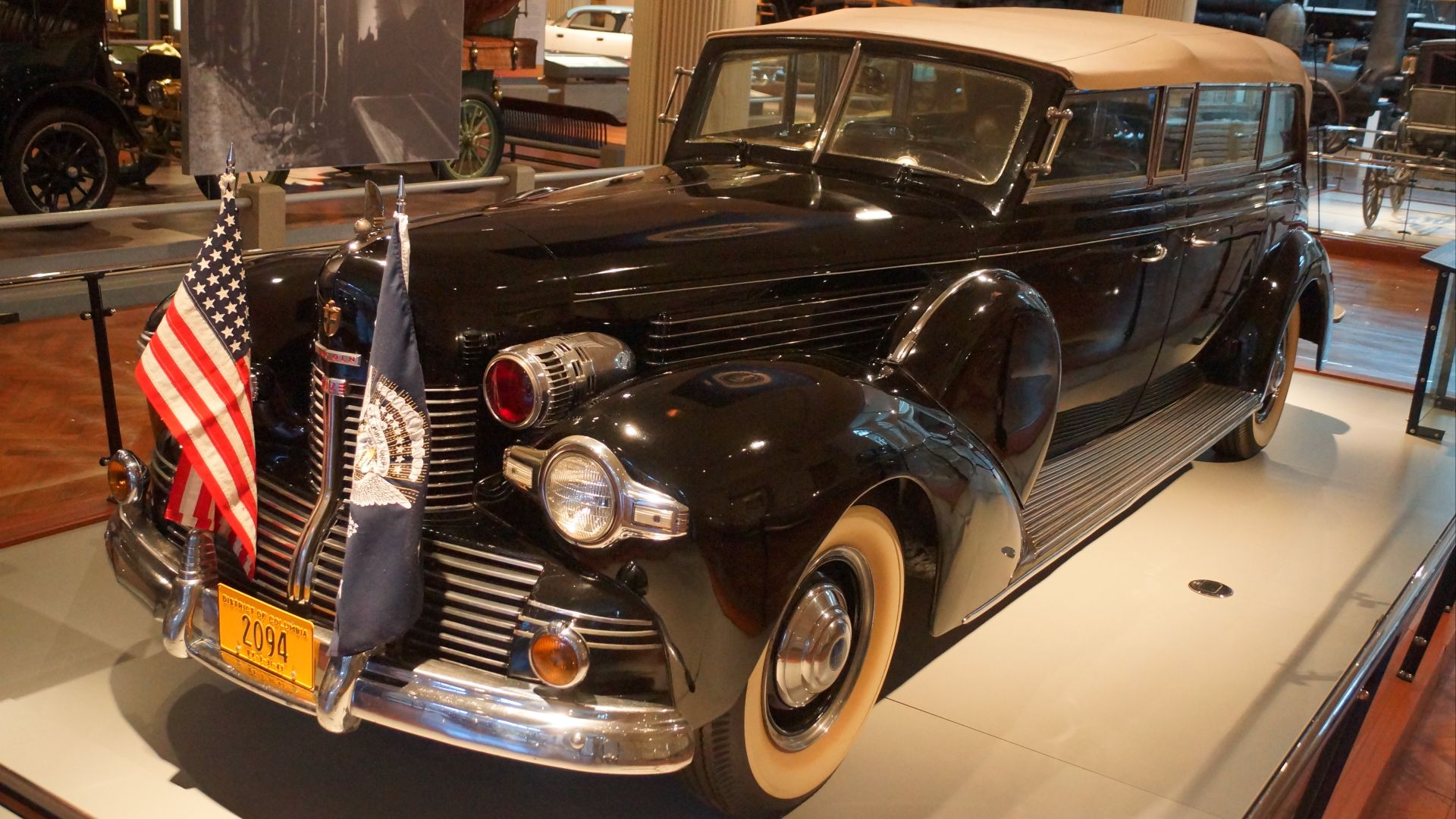 File:1939 Lincoln, Franklin Delano Roosevelt's Sunshine Special (31609480232) (cropped).jpg