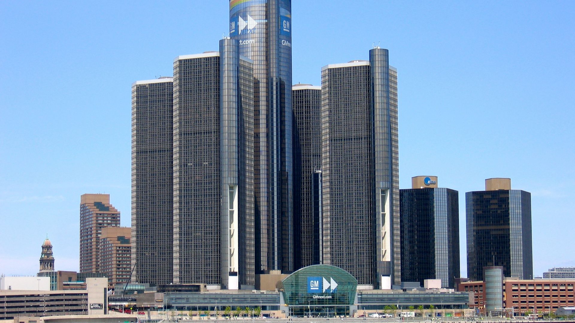 File:Headquarters of GM in Detroit.jpg