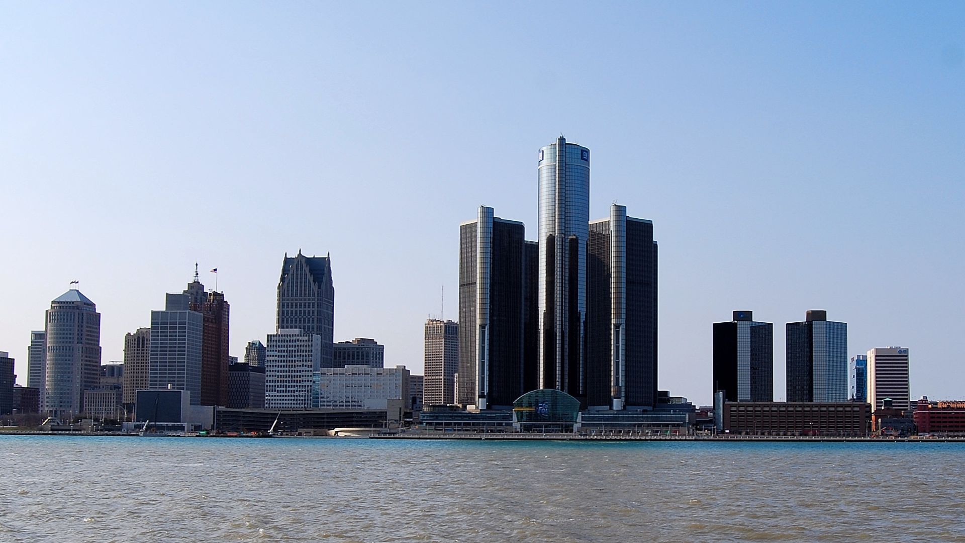 File:Detroit-Renaissance Center.jpg
