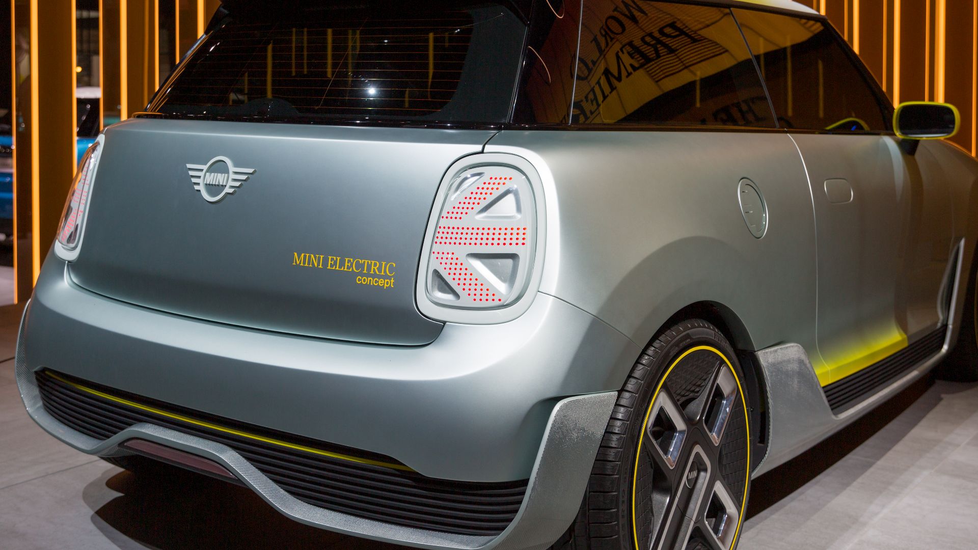 File:Mini Electric Concept, IAA 2017, Frankfurt (1Y7A3209).jpg