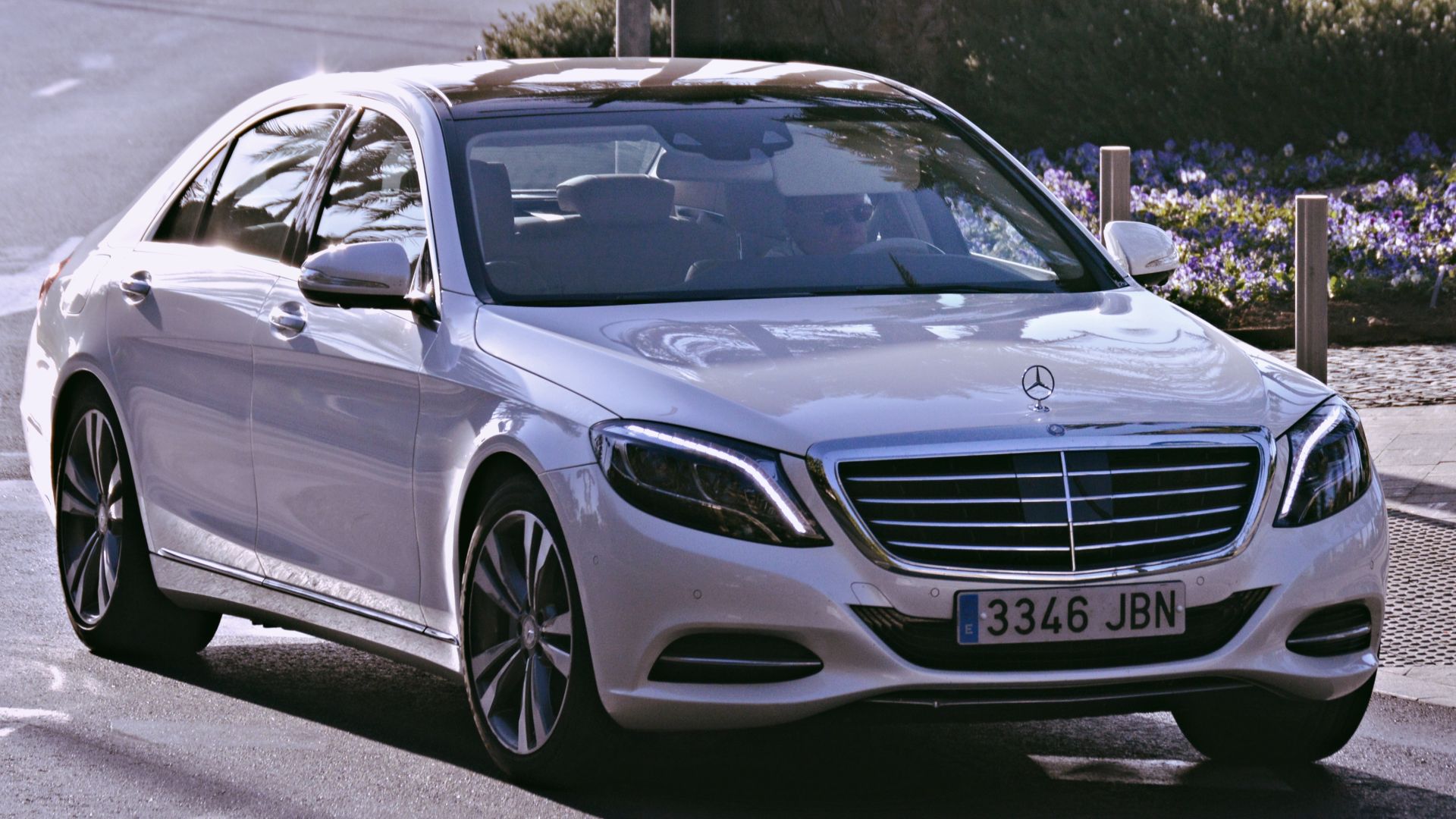 File:Mercedes Benz S-class. (23580546990).jpg