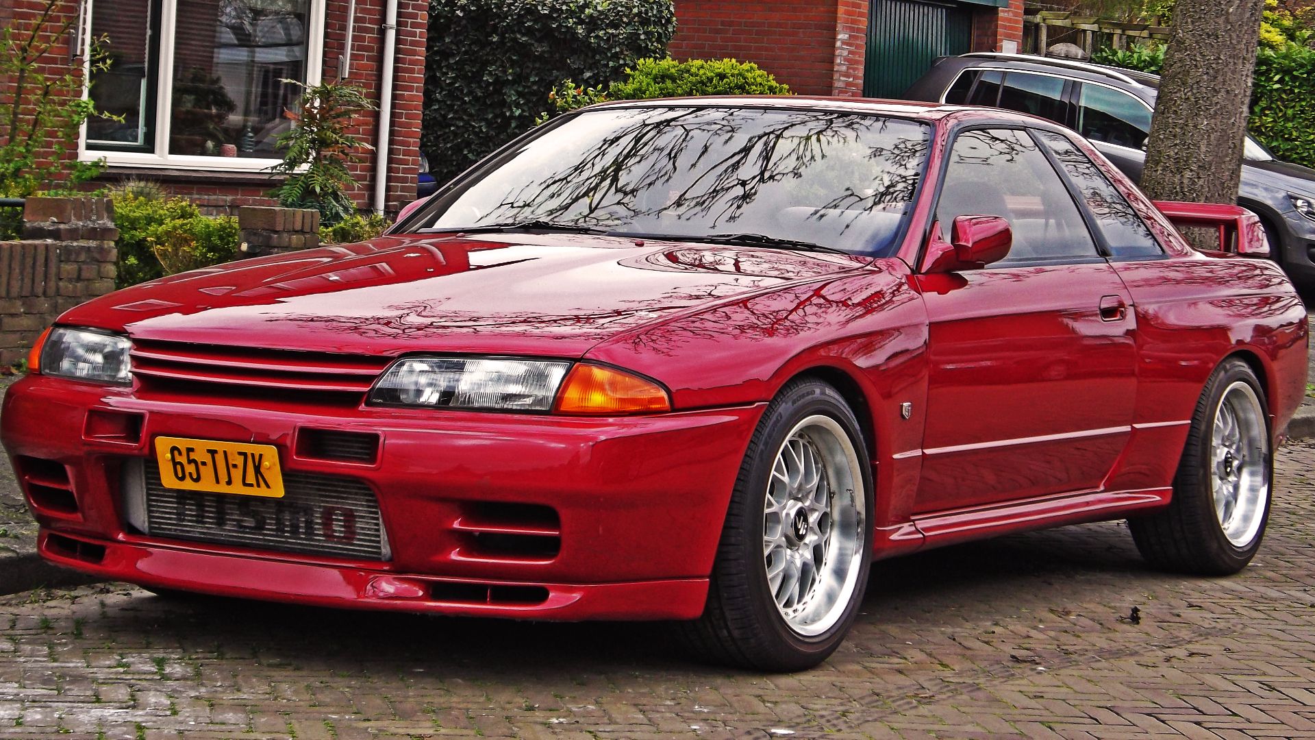 File:Nissan Skyline GT-R V-Spec (17233257242).jpg