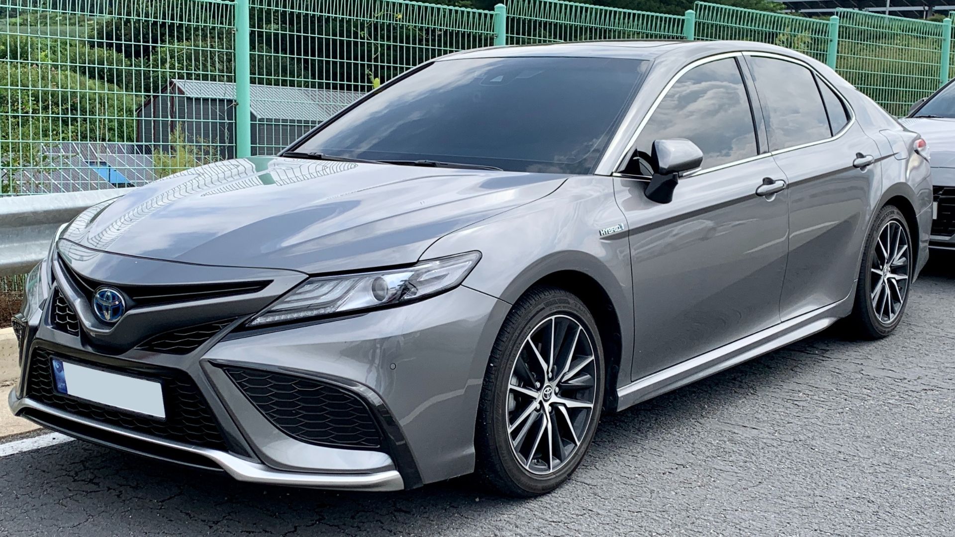 File:0 Toyota Camry 70 2.jpg