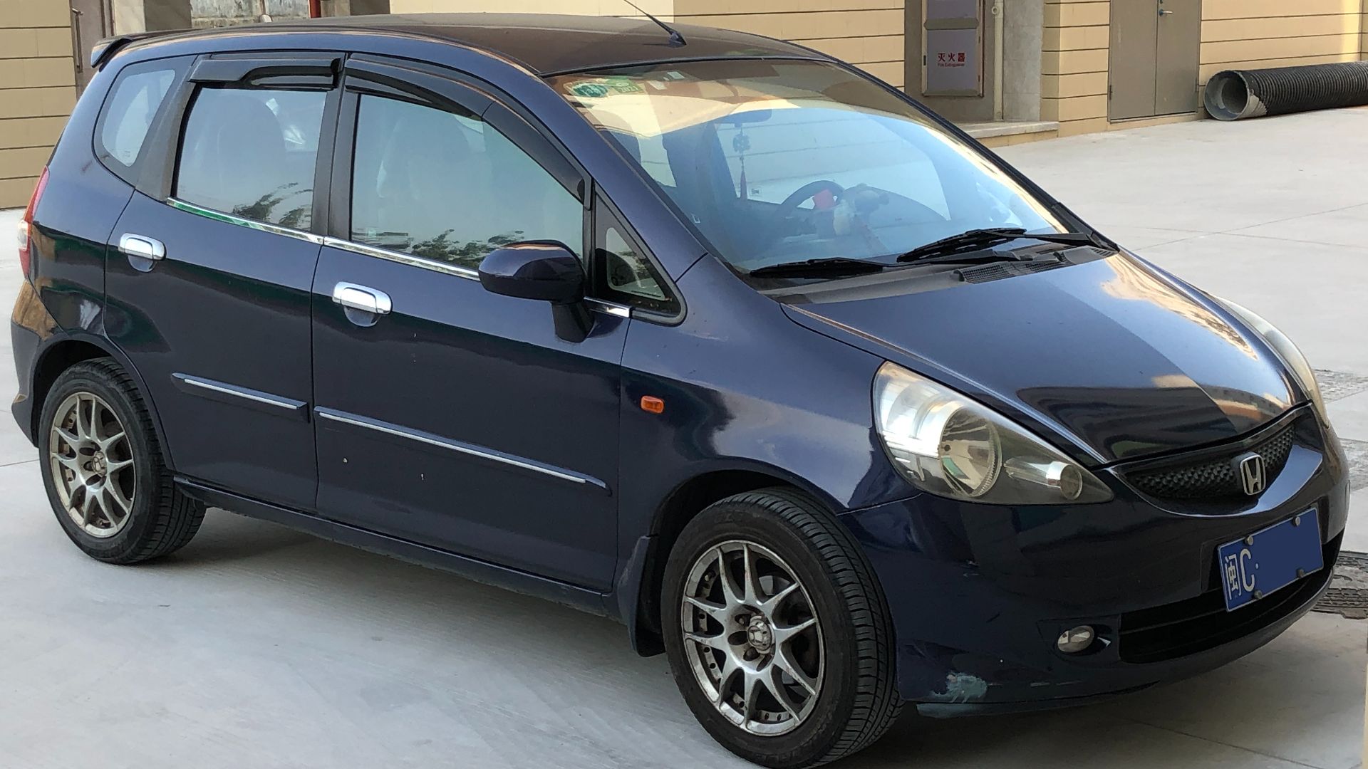 File:Honda Fit GD-GE Shishi 01 2022-09-16.jpg