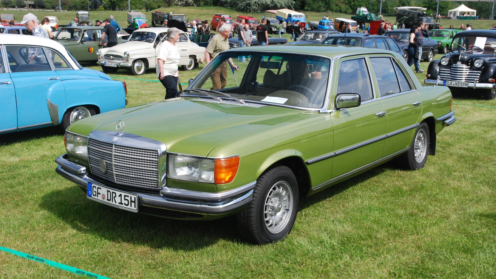 File:Mercedes W116 (7232097772).jpg
