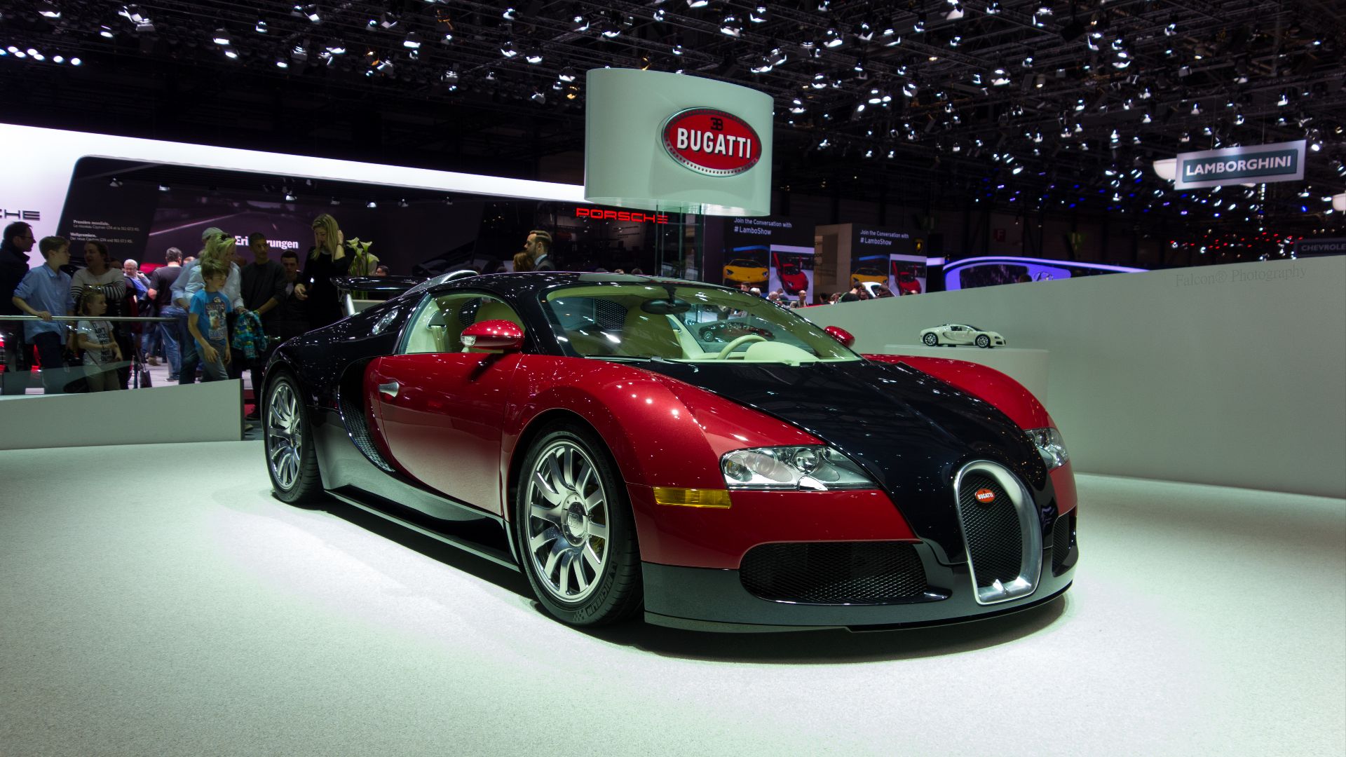 File:Bugatti Veyron 16.4 2005 (26779947960).jpg