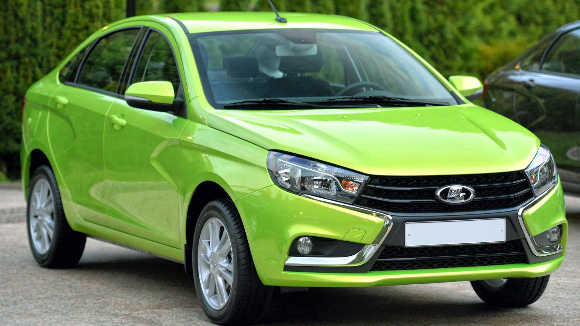 File:Vladimir Putin driving Lada Vesta 04.jpg