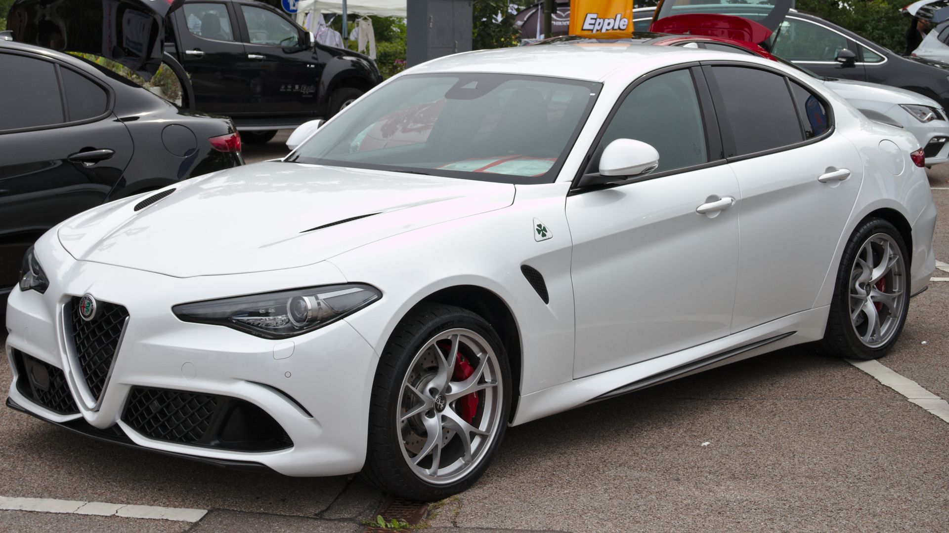 File:Alfa Romeo Giulia Quadrifoglio Leonberg 2019 IMG 0106.jpg