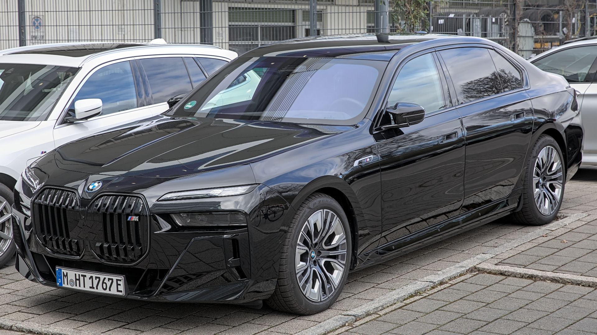 File:BMW i7 M70 1X7A2465.jpg