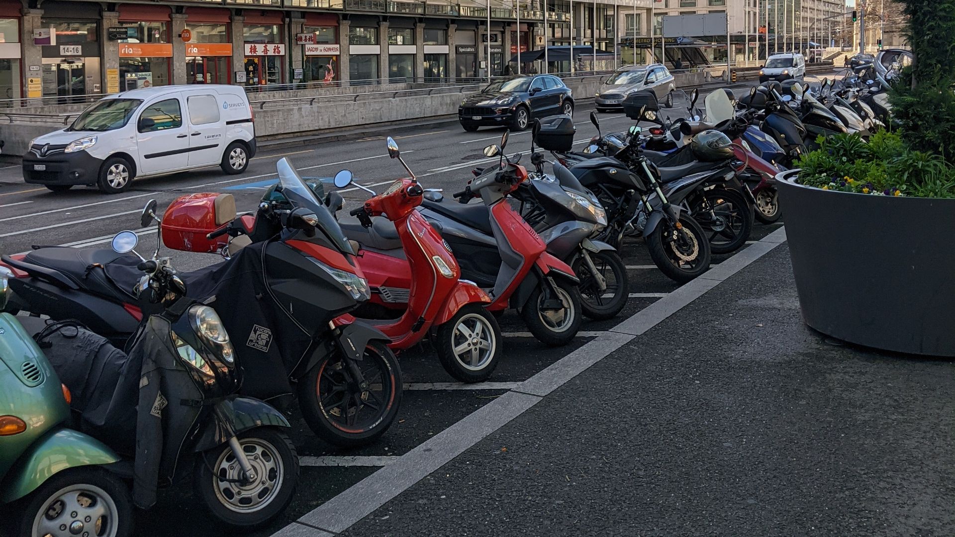 File:Motorcycle parking in Geneva.jpg