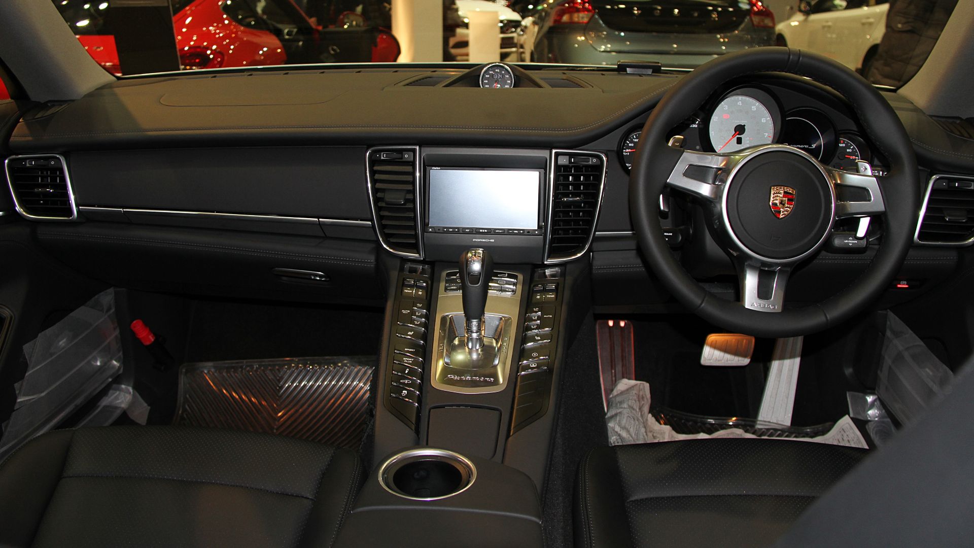 File:Porsche Panamera S interior.jpg