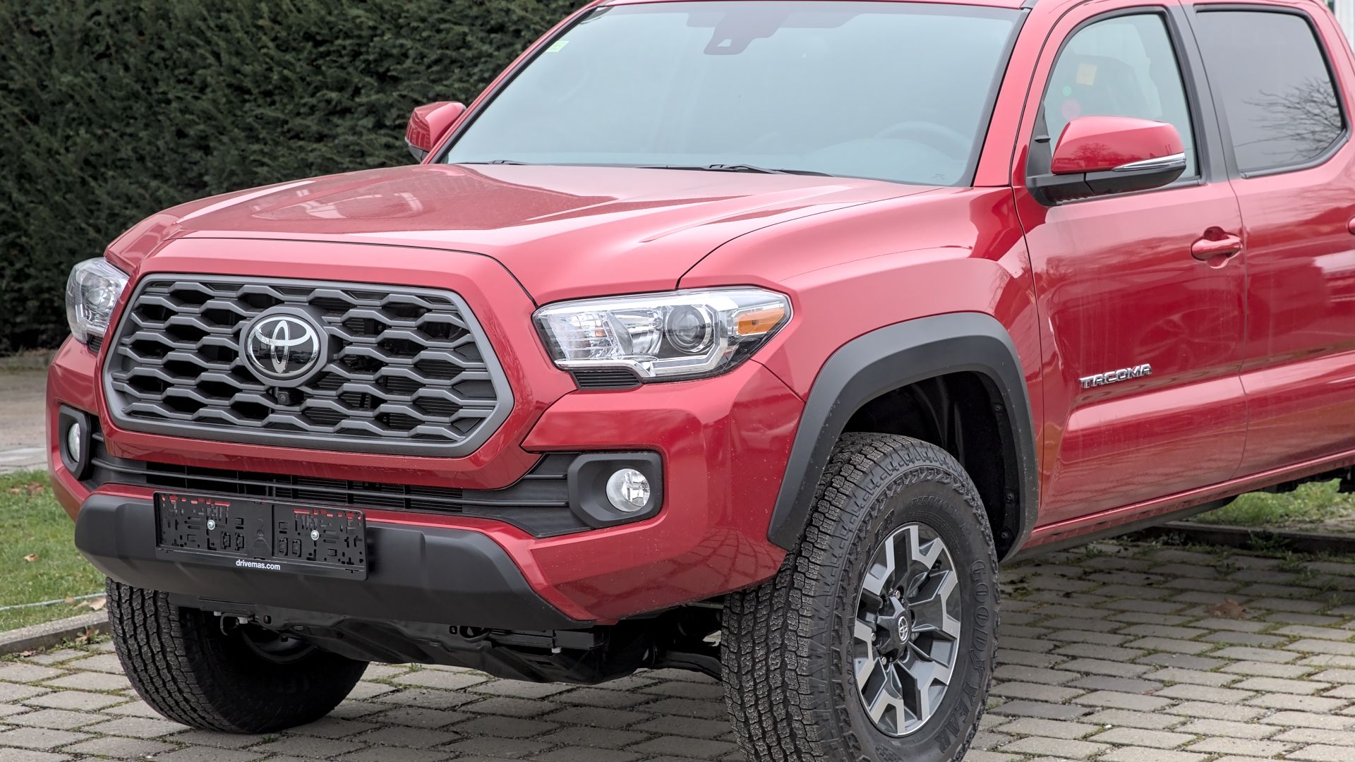File:Toyota Tacoma (N300) TRD 1X7A2437.jpg