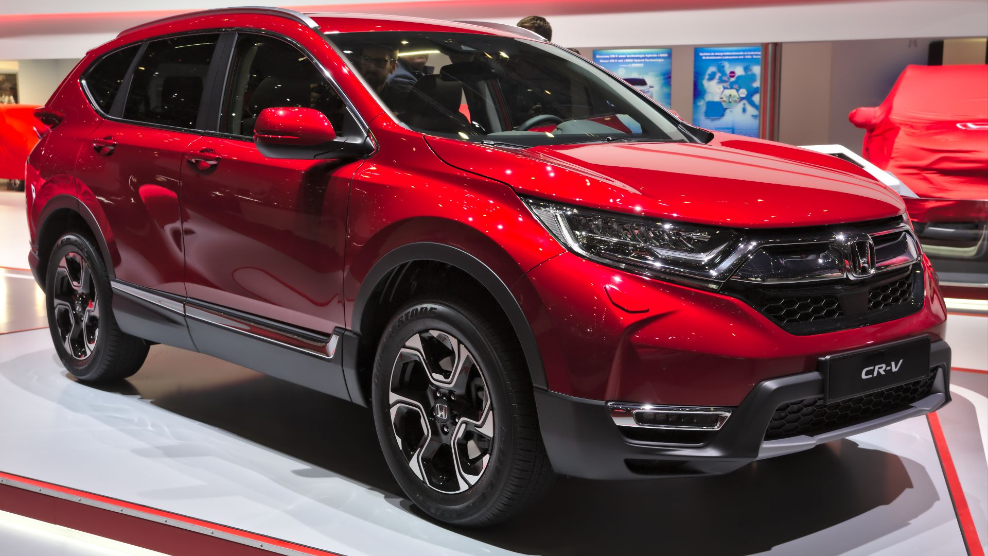 File:Honda CR-V Genf 2018.jpg