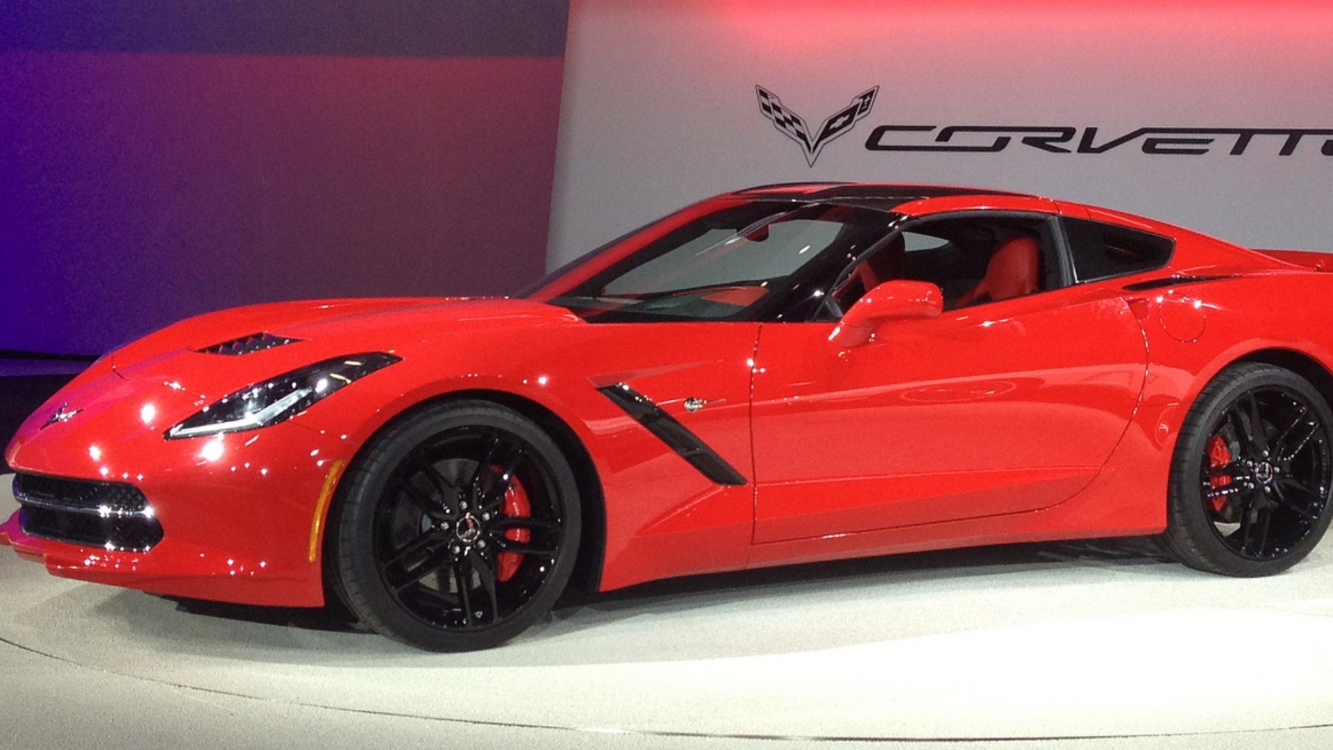 File:2014 Chevrolet Corvette.jpg