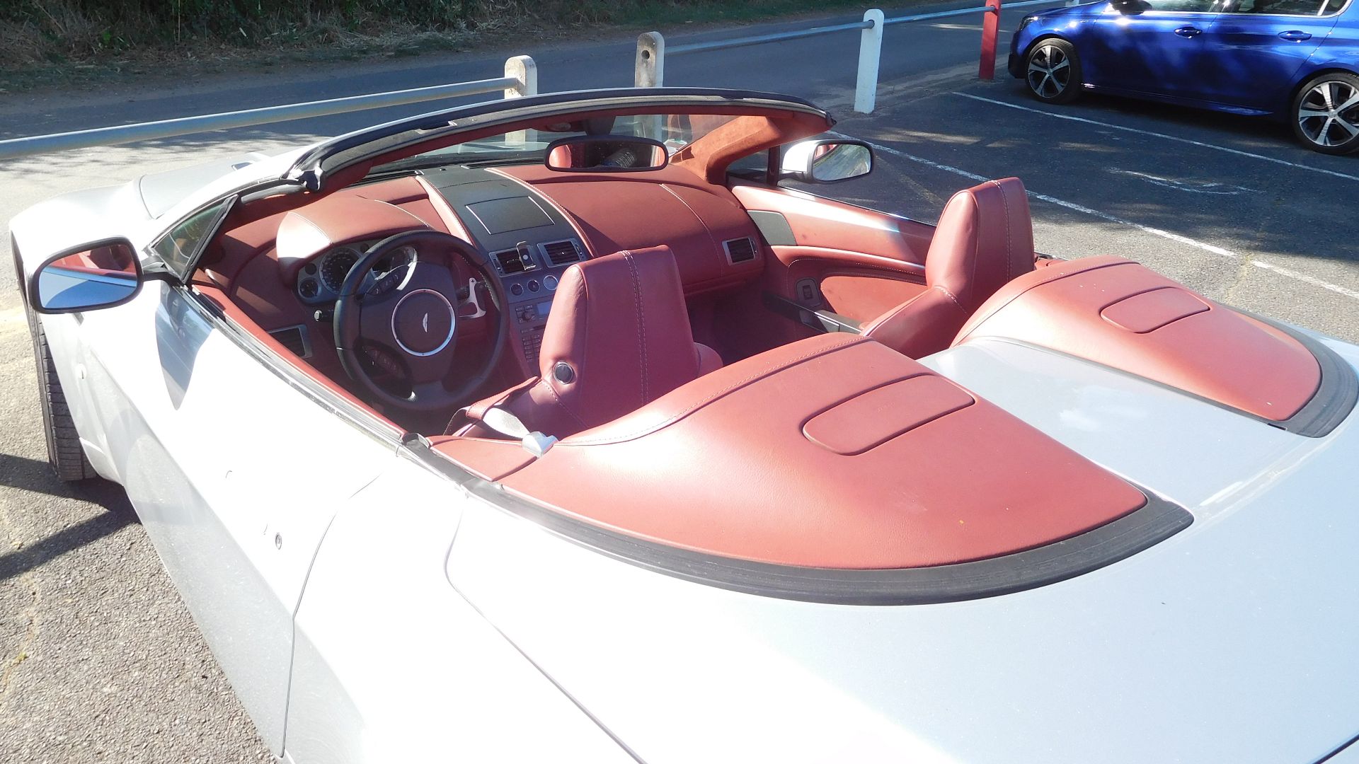 File:Aston Martin Vantage Roadster (6).jpg