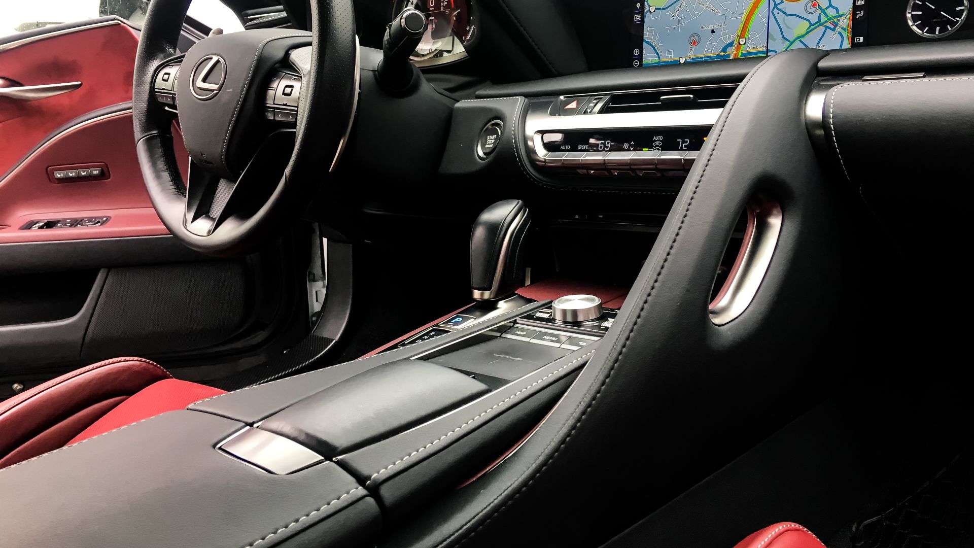 File:LC 500 interior IMG 3347.jpg