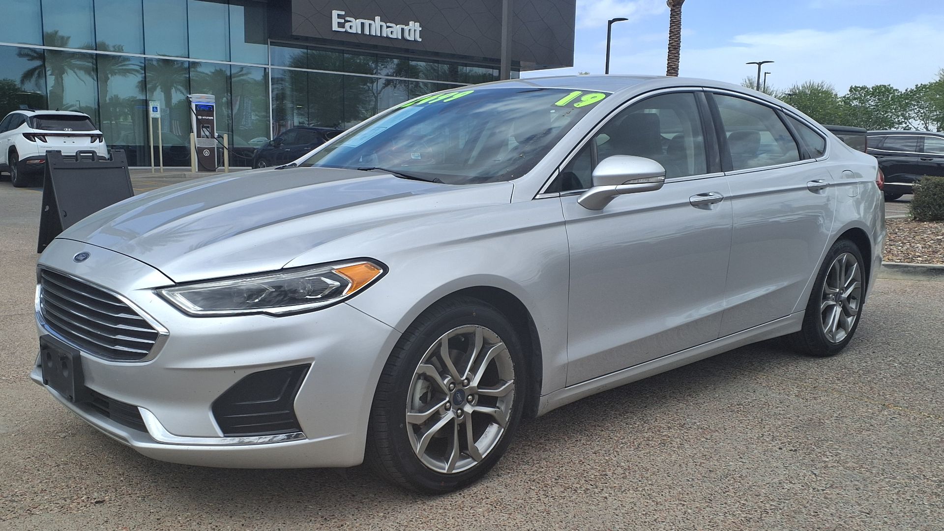 File:19 Ford Fusion SEL.jpg
