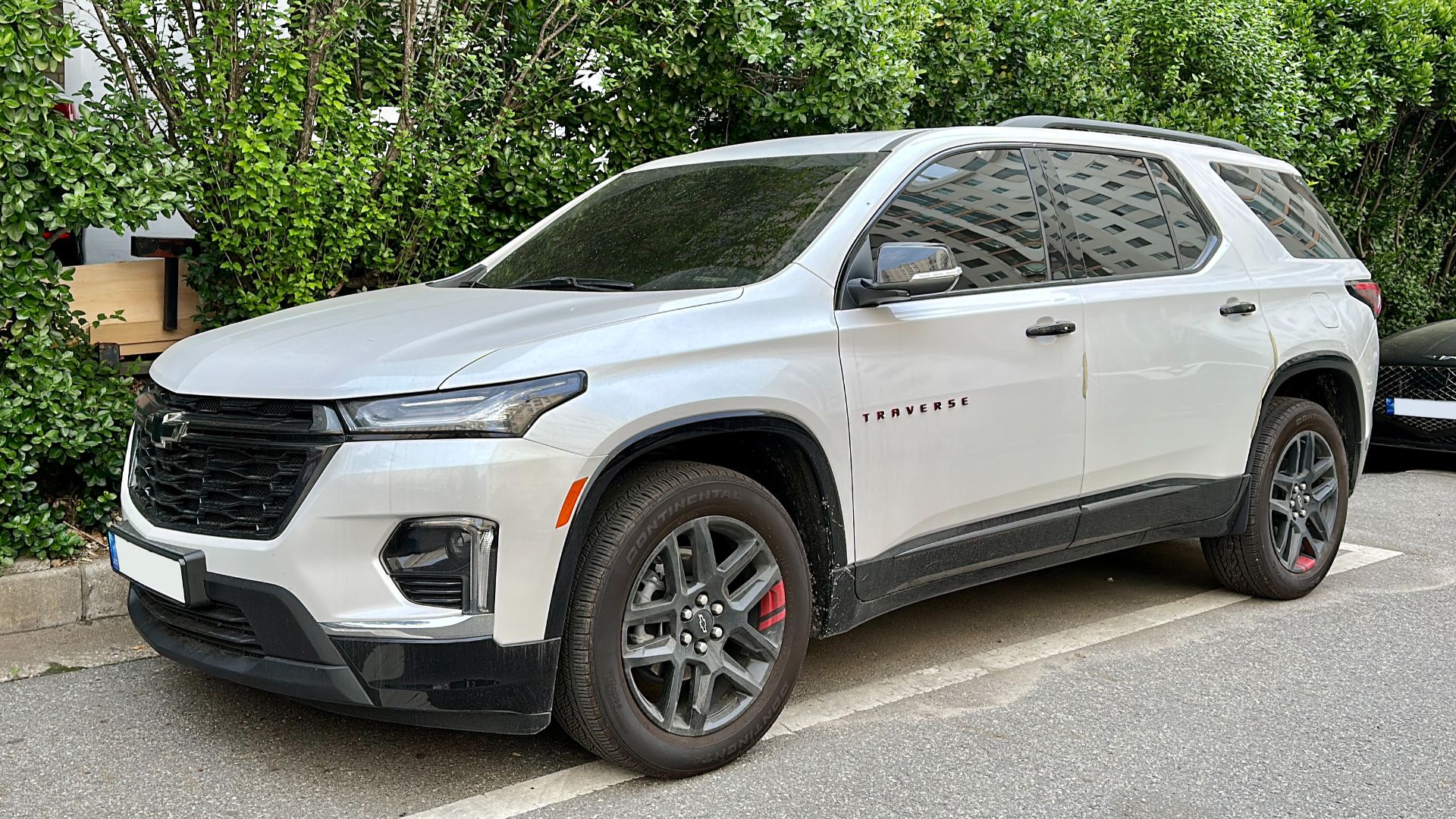 File:0 Chevrolet Traverse (C1XX) 1.jpg