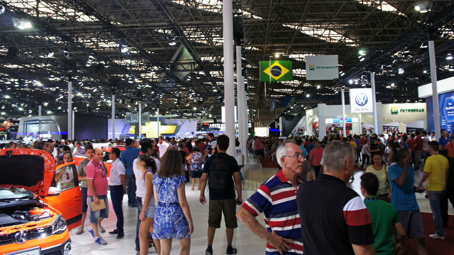 File:Salão Internacional do Automóvel 2014 São Paulo 0227.JPG