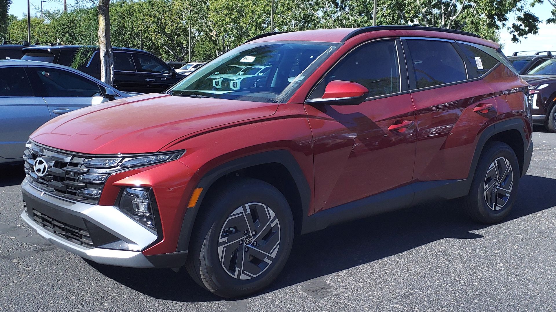 File:25 Hyundai Tucson Hybrid Blue.jpg