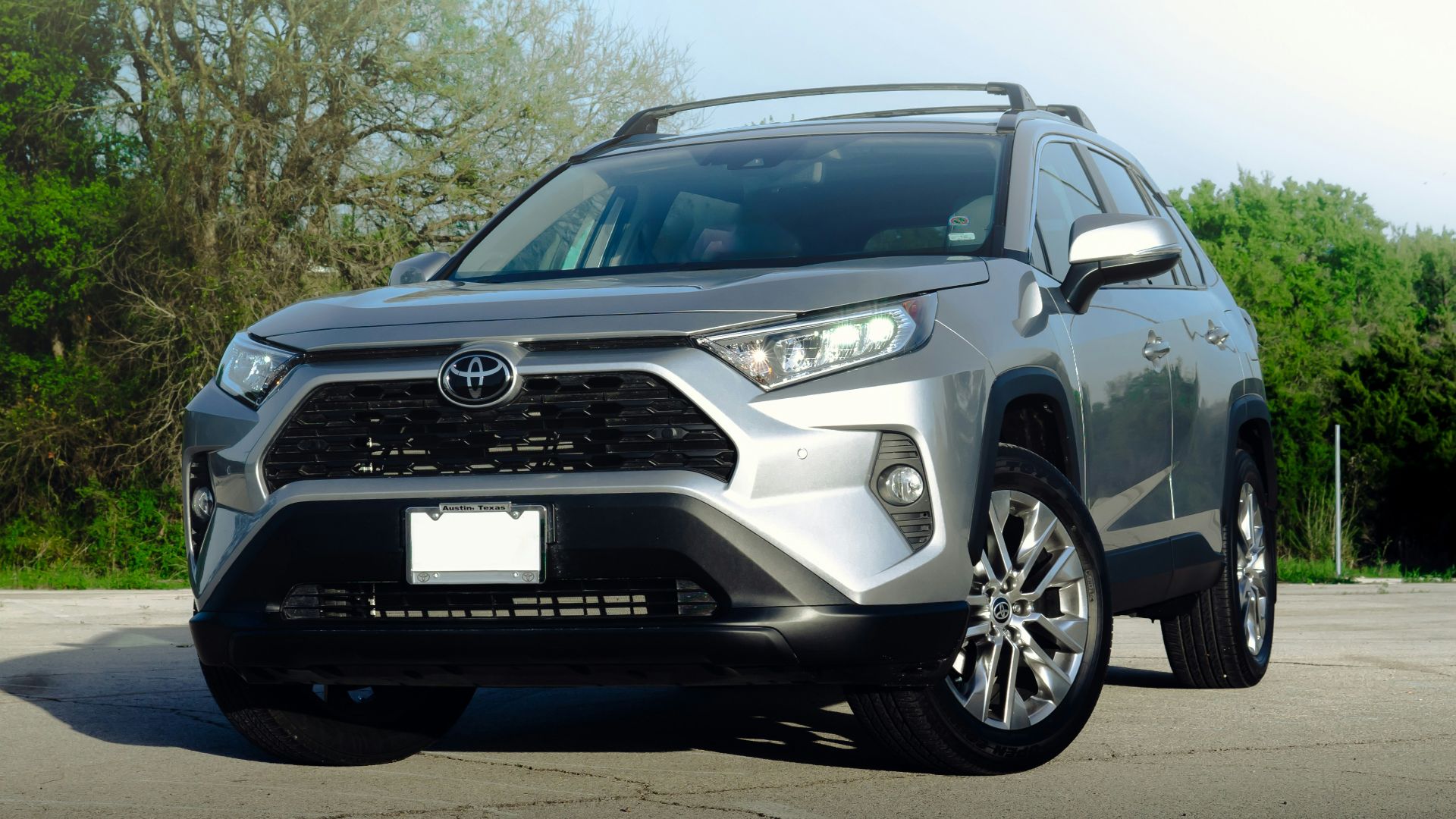 black and silver nissan suv