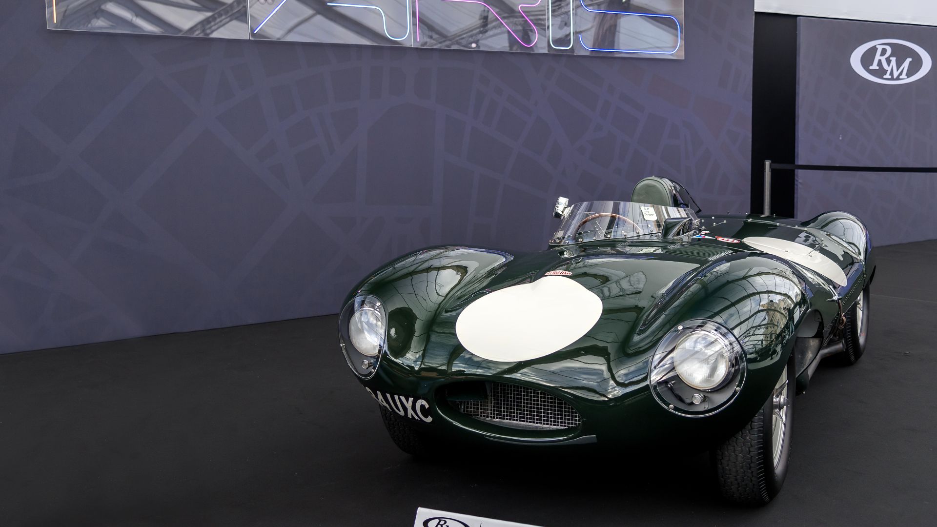 File:Jaguar D-Type (49892836203).jpg