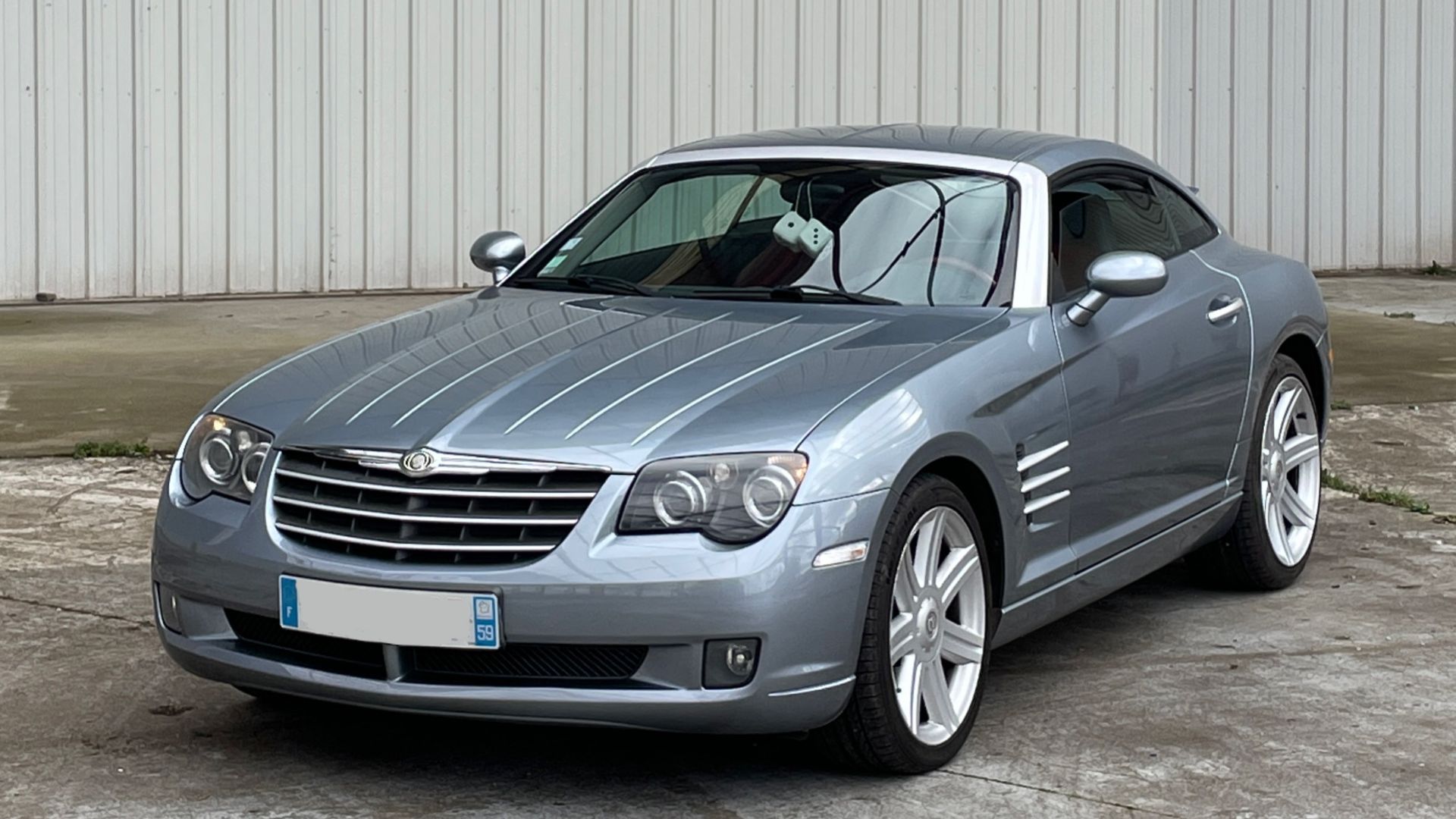 File:Chrysler Crossfire Limited Premium.jpg