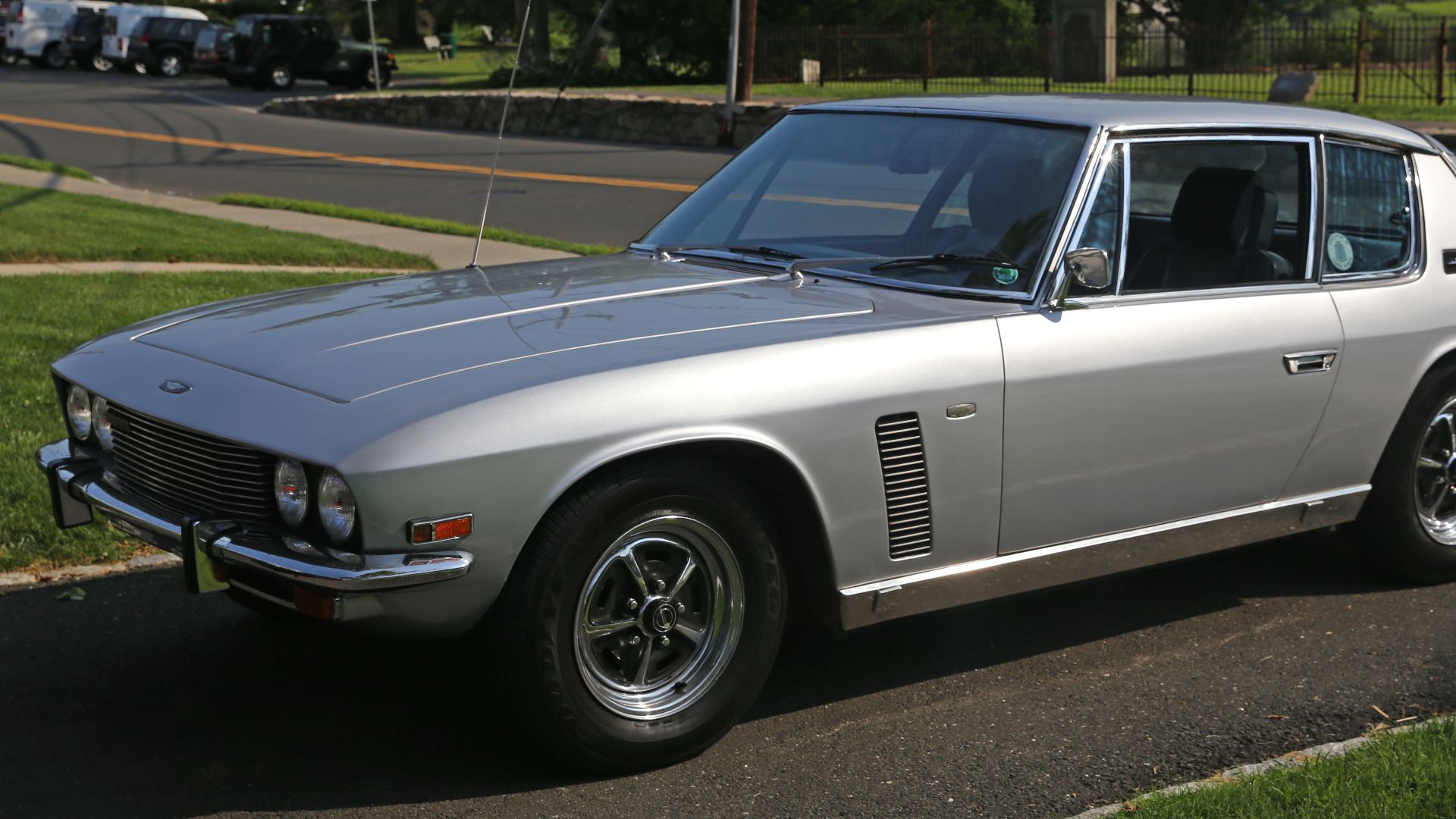 File:1971 Jensen Interceptor MkII, front left (USA).jpg