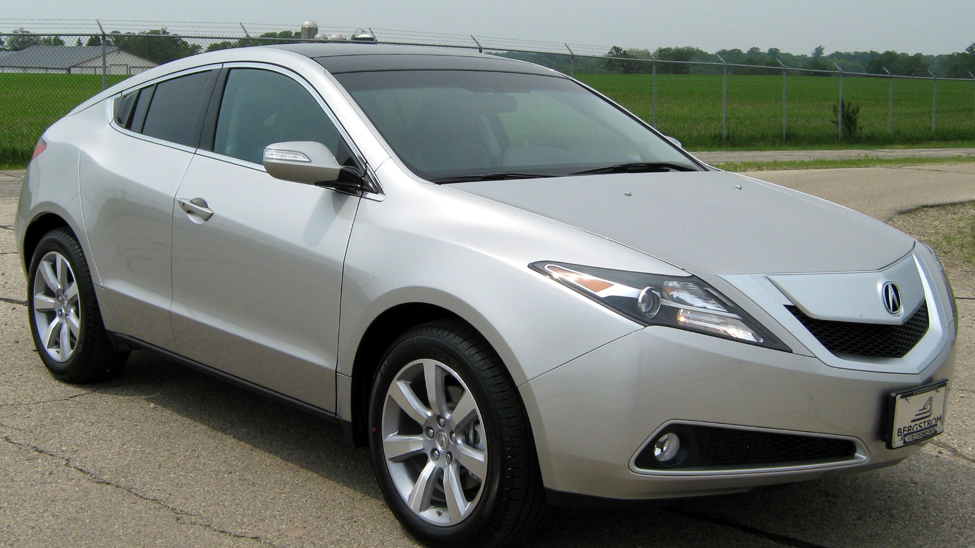 File:2011 Acura ZDX -- NHTSA.jpg