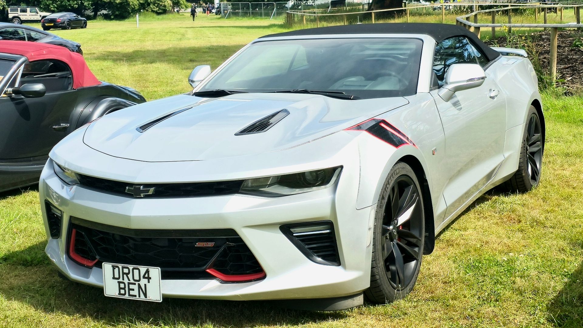 File:2017 Chevrolet Camaro SS Convertible.jpg