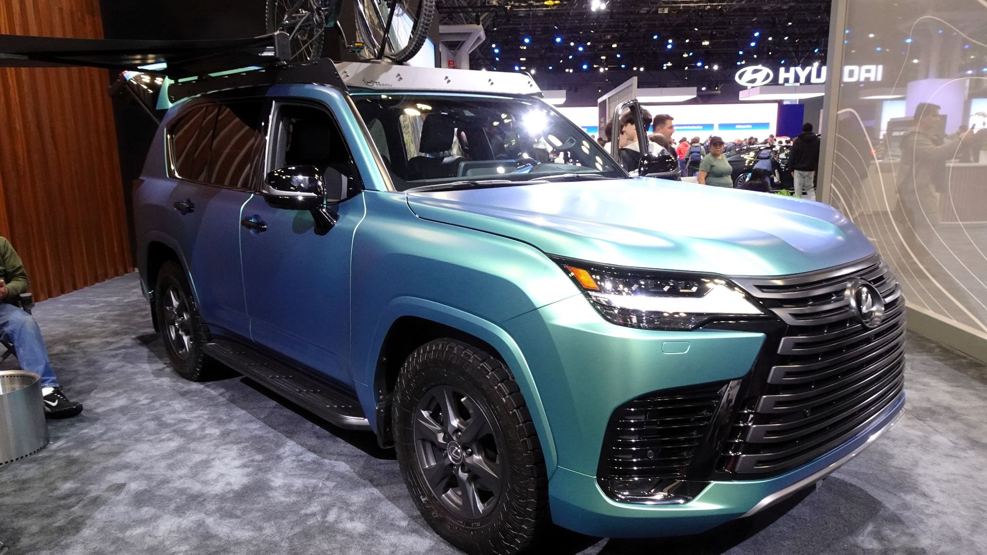 File:Lexus LX 600 (2024) (53626699099).jpg