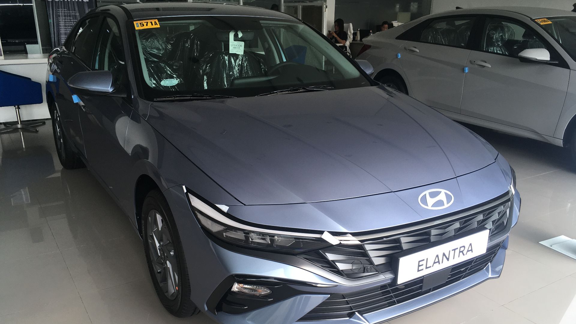 File:Hyundai Elantra 1.6 GLS HEV Hybrid 2025 (2).jpg