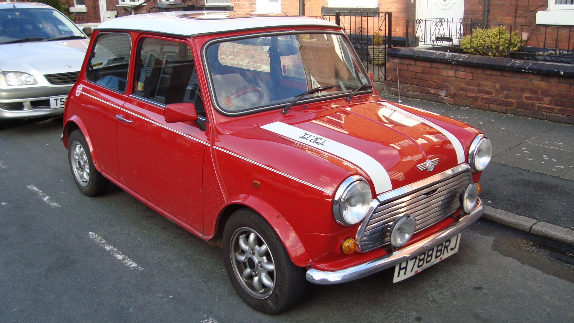 File:1990 Mini Cooper (12566596165).jpg