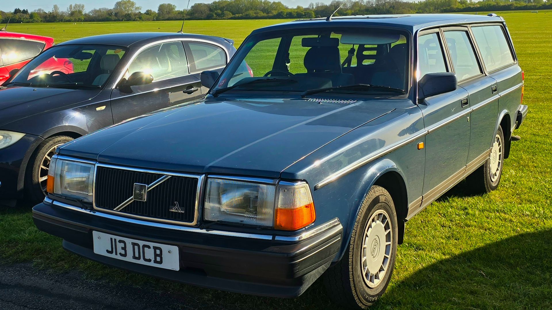 File:1991 Volvo 240 SE.jpg