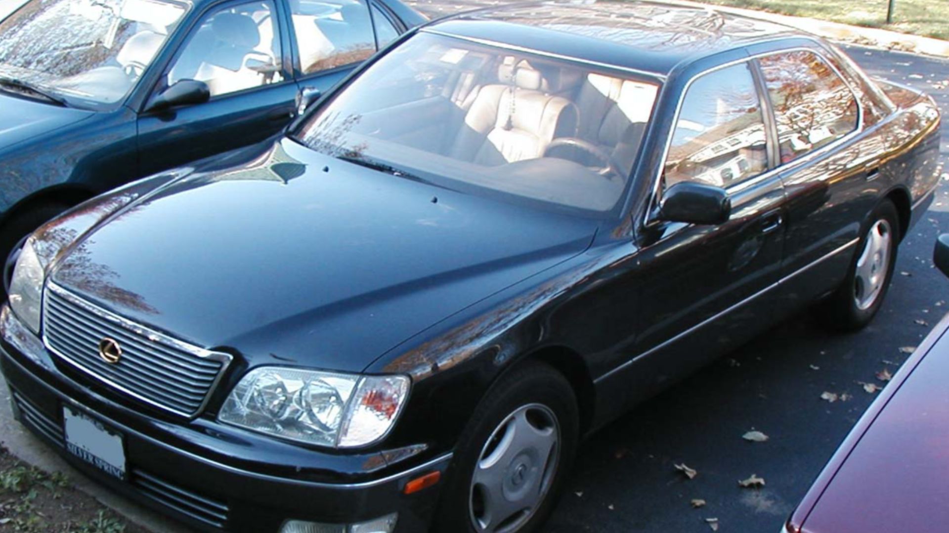 File:Lexus-LS-400.jpg