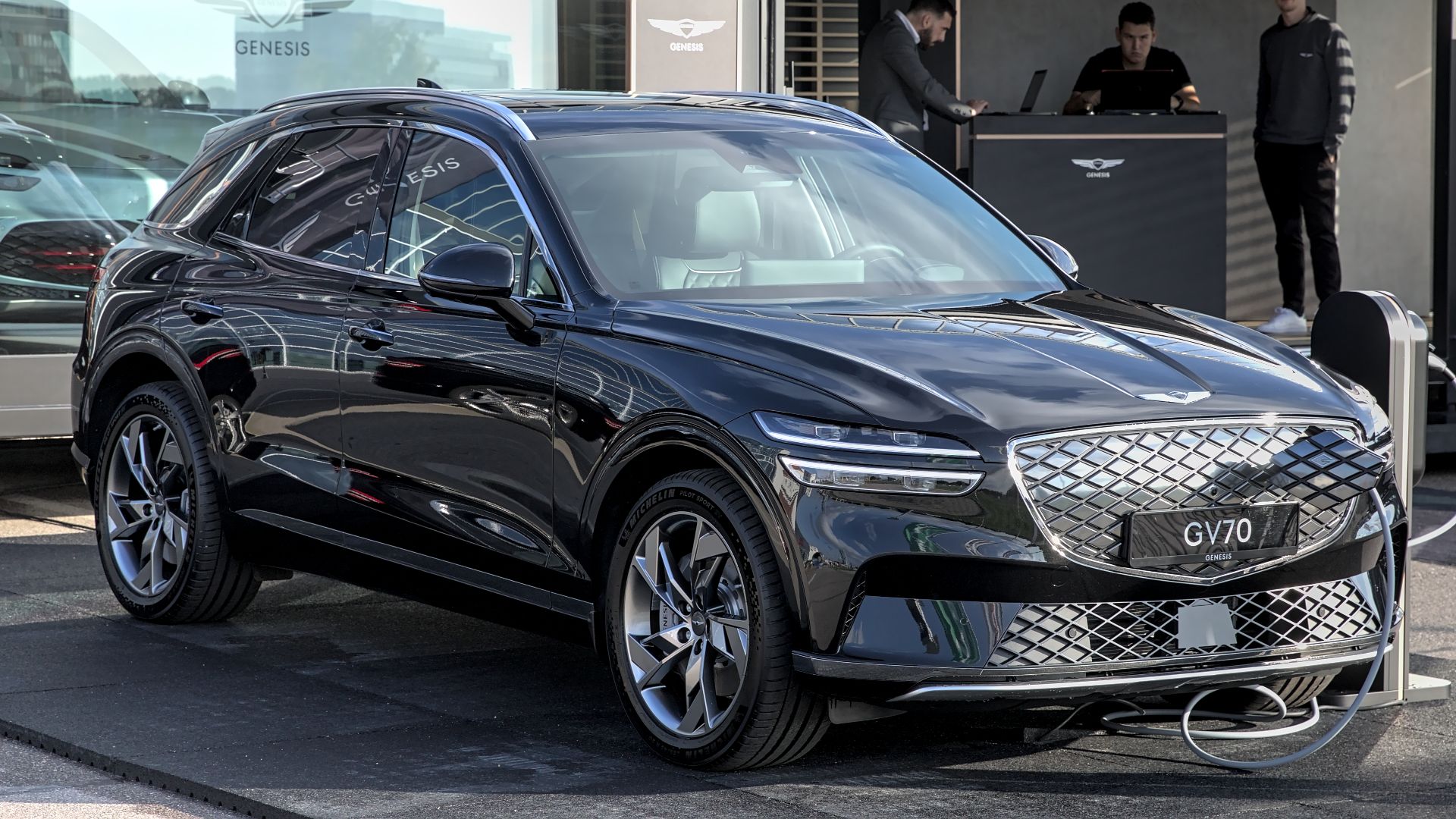 File:Genesis Electrified GV70 1X7A5742.jpg